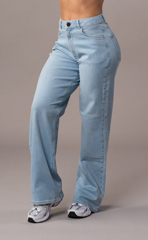 OUTLY Sculpt-Waist Baggy Jeans